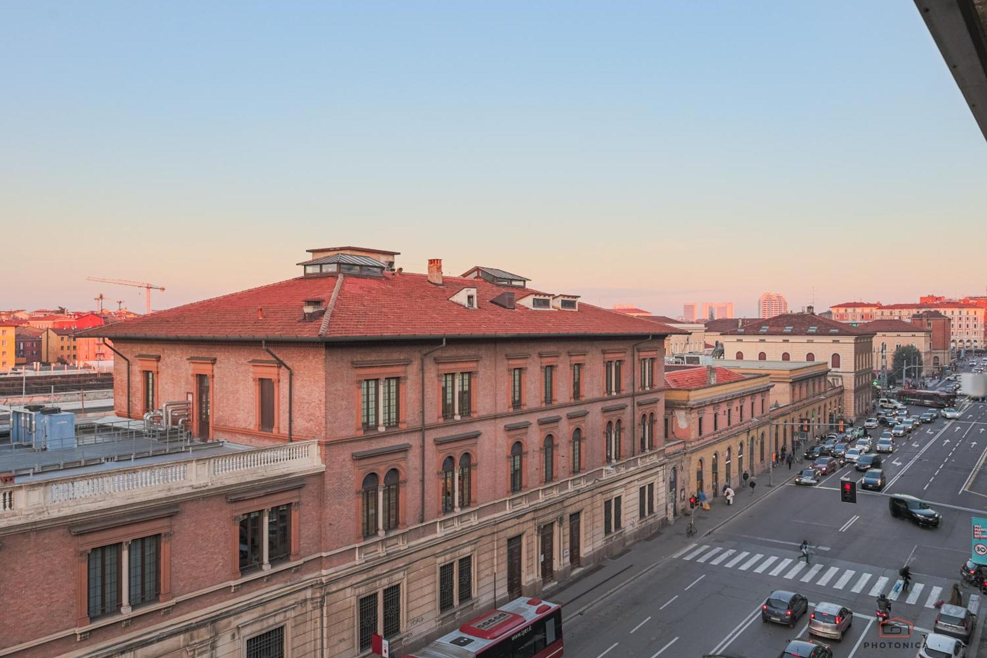 Front Station Apartment - Stazione Centrale Di Bolonia Exterior foto